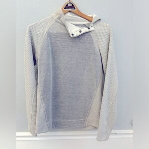 Women’s Prana Brandie Sweater, grey size medium, worn once!